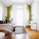 Huge Central Designer Loft With Tyrolean Touch , 160m2 * Инсбрук