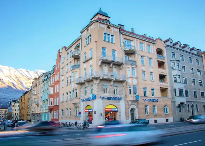 Appartement Huge Central Designer Loft With Tyrolean Touch , 160m2